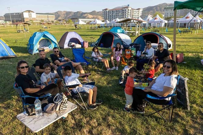 'DİJİTAL SESSİZLİKTE AİLE KAMPI' BAŞLADI