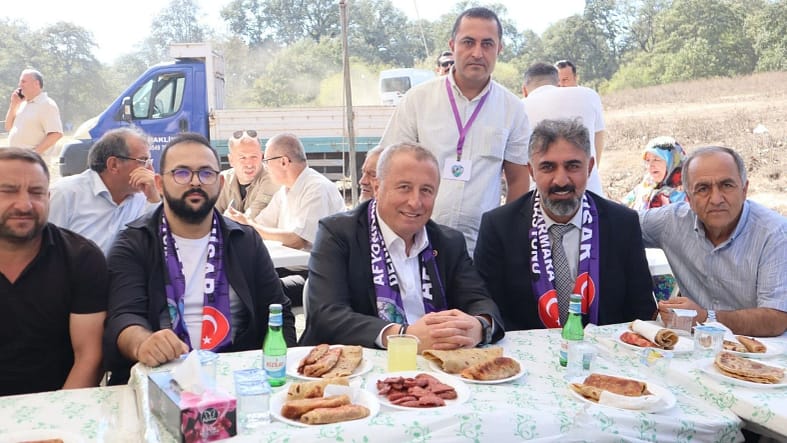 Olgun katmer şenliği