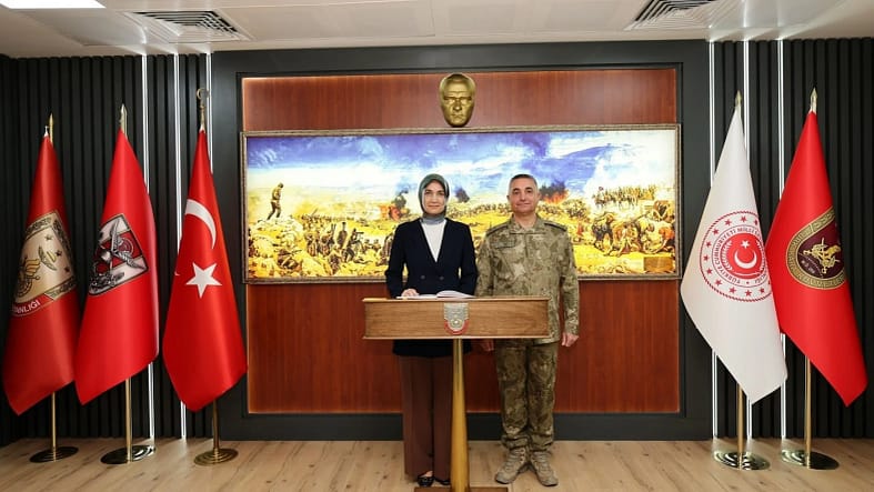 Vali Yiğitbaşı, Tecimer ziyaret (2)