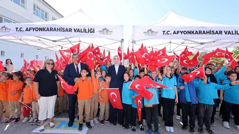 ilköğretim haftası kutlma