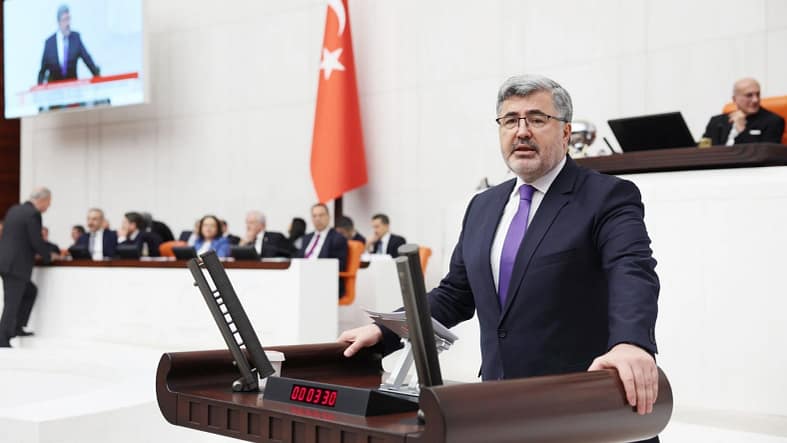 Ali Özkaya