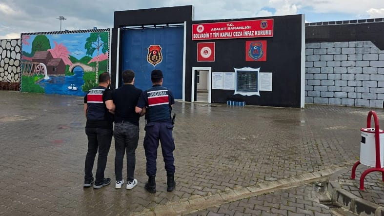 FETÖ'cü Çay'da yakalandı